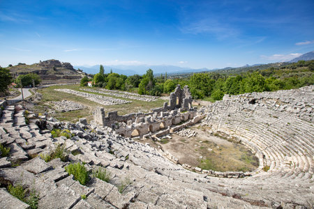 "The ruins of Tlos provide a unique insight into the rich history of Turkey's ancient civilizations."の写真素材