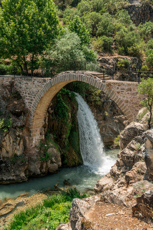 Clandras Bridge is an ancient bridge in Turkey, the one arch bridge was constructed during the Phrygian era of Anatolia. Arch structures were introduced during the Roman period in UÅak.Turkeyの写真素材
