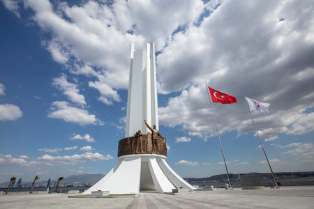 Statue of AtatÃ¼rk, His Mother and Women's Rights, one of the symbols of Izmir. Izmir, Karsiyaka, Turkeyの写真素材