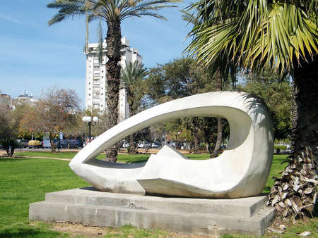 Volovelski-Karni Garden on a sunny day in Tel Aviv, Israelのeditorial素材