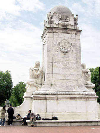 People near Columbus Memorial in Washington DC, USAのeditorial素材