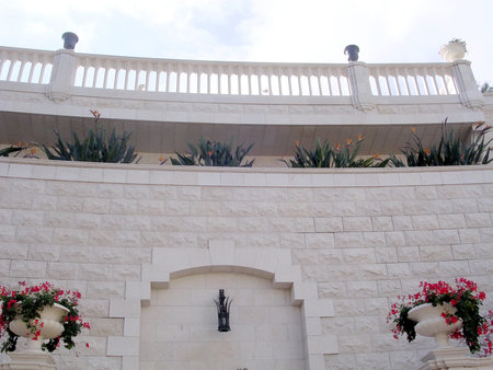 The architectural structure in Bahai Gardens in Haifa, December 15, 2003のeditorial素材