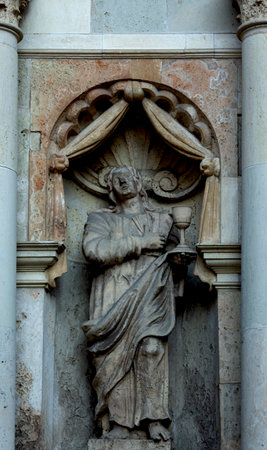 Architectural detail of the facade of the Basilica of Saint Mary of the Assumption in Zagreb, Croatiaの写真素材