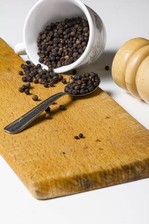 Close-up of lots of black pepper seedsの写真素材