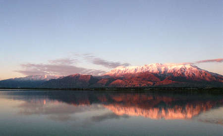 Utah Lake at sunset.の写真素材