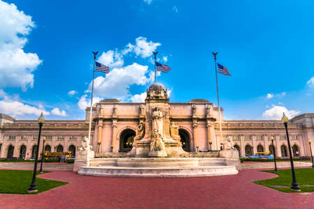 Washington DC - June 6, 2017: Union Station at columbus circle with Christopher Columbus Memorial Fountain in Washington D.C.のeditorial素材