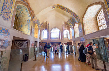Esfehan - Iran. April 21. 2017. Kakh-e Chehel Sotun.Palace in Isfahan. Built as a pleasure pavilion and reception hall, using the Achaemenid-inspired talar (columnar porch) style.のeditorial素材