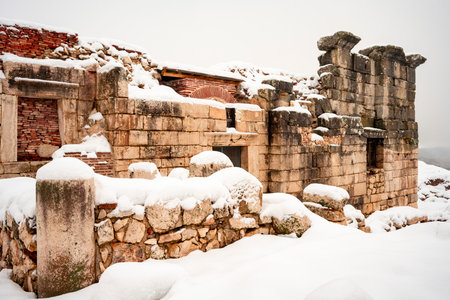 Welcome to Sagalassos. Isparta, Turkey.To visit the sprawling ruins of Sagalassos, high amid the jagged peaks of Akdag, is to approach myth: the ancient ruined city set in starkの写真素材