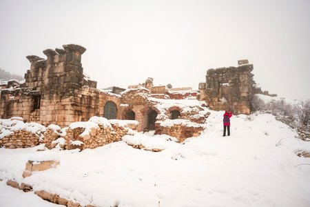 Welcome to Sagalassos. Isparta, Turkey.To visit the sprawling ruins of Sagalassos, high amid the jagged peaks of Akdag, is to approach myth: the ancient ruined city set in starkの写真素材