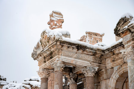 Welcome to Sagalassos. Isparta, Turkey.To visit the sprawling ruins of Sagalassos, high amid the jagged peaks of Akdag, is to approach myth: the ancient ruined city set in stark. S.の写真素材