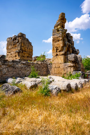 The Aphrodite of Aphrodisias (Aphrodisias) combined aspects of a local Anatolian, archaic fertility goddess with those of the Hellenic Aphrodite, goddess of love and beauty. Geyre,の写真素材