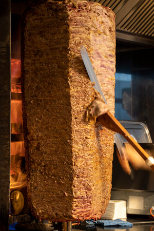 DÃ¶ner kebab. Turkish doner kebab cooked in wood fire. close upの写真素材