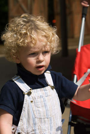 cute young boy in summer の写真素材