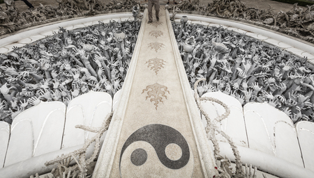 Particular of the entrance of the white temple - Chiang Rai (Thailand)
の写真素材