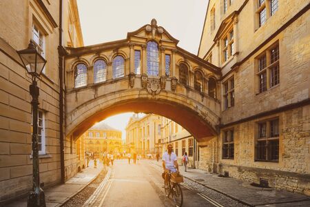 Oxford, United Kingdom - September 20 , 2019 :  Hertford Bridge, popularly known as the Bridge of Sighs, joins parts of Hertford College across New College Lane.のeditorial素材