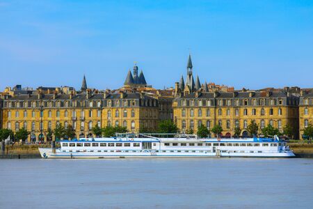 View of the old town in bordeaux city, typical, buildings from the other side of Garonne River, Bordeaux, Franceの写真素材
