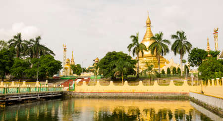 Maha Wizaya Temple general view in Rangoon, Myanmarの写真素材