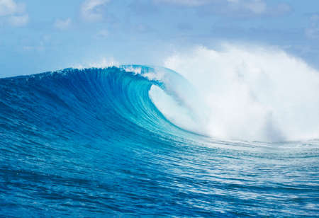 Blue Ocean Waveの写真素材