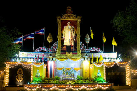 BANGKOK - DECEMBER 5: Decoration outside a government building for the celebration of the 83rd birthday of HM King Bhumibol Adulyadej on December 5, 2010 in Bangkok, Thailand.のeditorial素材