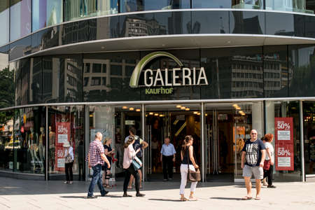 Frankfurt, Germany - July 27, 2017: GALERIA Kaufhof shopingのeditorial素材