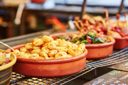 Baked potato on Parisian Christmas marketの写真素材