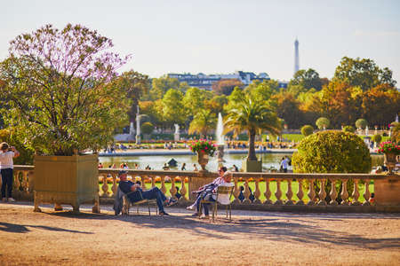 PARIS, FRANCE - SEPTEMBER 24, 2021: Beautiful fall day in Luxembourg garden, Paris. Autumn season in Franceのeditorial素材