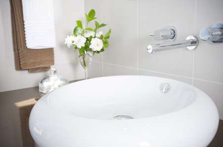 New round sink with stainless steel faucet