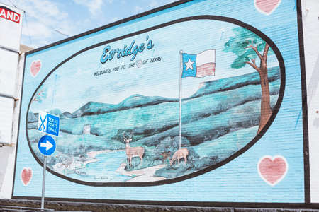 Texas welcome sign and painted artworkのeditorial素材