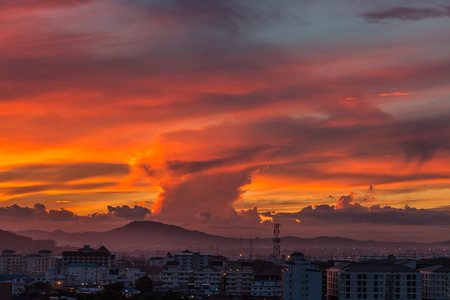 The gold sky with the gold cloudの写真素材