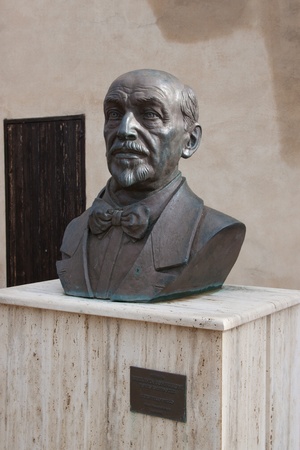 face statue of Luigi Pirandelloのeditorial素材