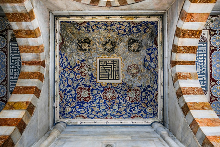 Haia Sophia flower-patterned ceramic walls in Turkey.のeditorial素材