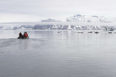 People on the boat - expeditionのeditorial素材