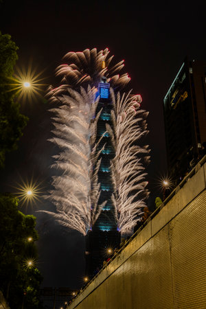 Taipei 101 New Year Firework.のeditorial素材