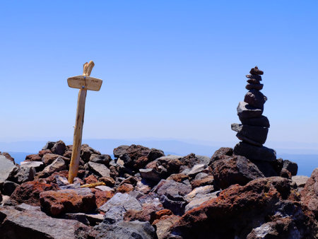 Wooden elevation sign at the top of Humphrey's Peak as high point in Arizonaの写真素材