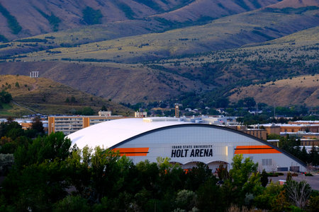 Pocatello, Idaho United States 09/08/2023, Idaho State University College Holt Arena Mini Dome for Sports Arena in Townの写真素材