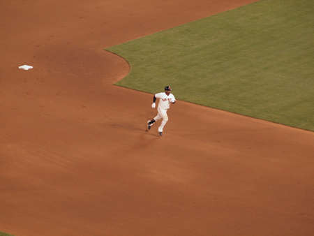Diamondbacks vs. Giants: Giants Juan Uribe rounds bases turning second after hitting homerun.  taken on September 28 2010 at Att Park in San Francisco California.のeditorial素材