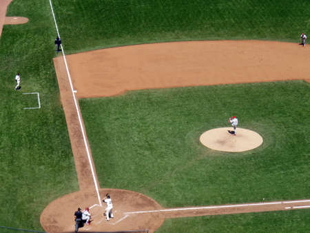 SAN FRANCISCO, CA - MAY 3: Giants Vs. Phillies: Giants Barry Bonds stands in batter box waiting for incoming pitch Taken May 3 2007 at Att Park San Francisco, CA.のeditorial素材