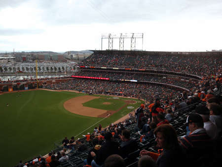 SAN FRANCISCO, CA - OCTOBER 28: Grounds crew prepares field as fans settle into seats for start of game 2 of the 2010 World Series game between Giants and Rangers Oct. 28, 2010 AT&T Park San Francisco, CA. のeditorial素材