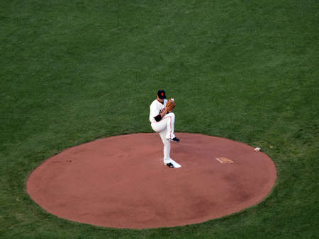 SAN FRANCISCO, CA - OCTOBER 20: GGiants Madison Bumgarner lifts leg to throw pitch from mound game 4 of the 2010 NLCS game between Giants and Phillies Oct. 20, 2010 AT&T Park San Francisco, CA. のeditorial素材
