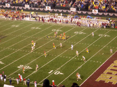 SAN FRANCISCO - DECEMBER 26: Trojans 24 vs. Boston College 13:  Quarterback sets to throw pitch during play during the Emerald Bowl at ATT Park, Saturday, December 27, 2009 in San Francisco.のeditorial素材