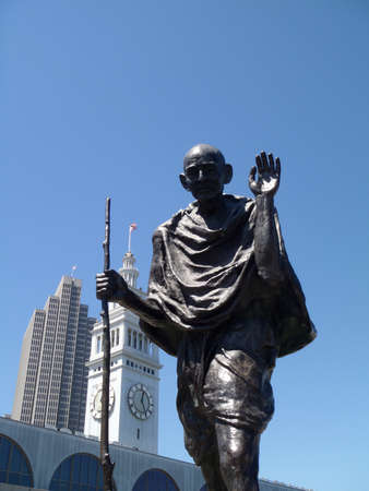Statue of Ghandi By The Ferry Building in San Francisco, Californiaのeditorial素材