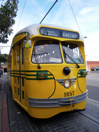 SAN FRANCISCO, CA - OCTOBER 24: Parked Yellow historic streetcar of the F-Line MUNI Train on October 24, 2011 in Park San Francisco.のeditorial素材