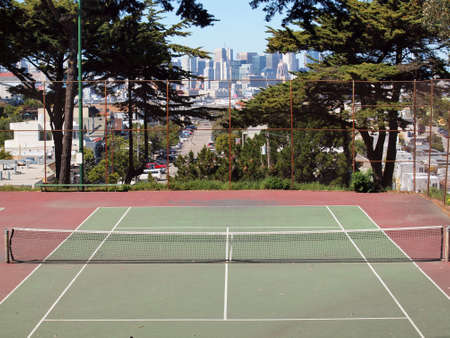 Empty tennis court in on the top of Potrero Hill in San Francisco, California.の写真素材