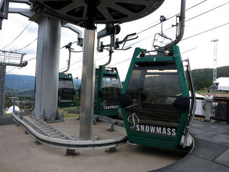 Snowmass Colorado - July 5, 2015: Snowmass Sky Cab Gondola loading area during the summer.のeditorial素材