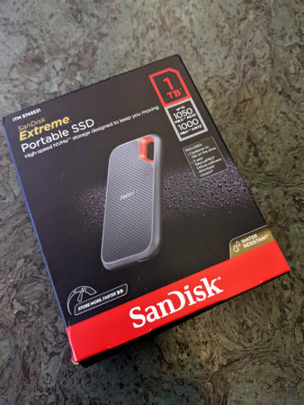 Honolulu - August 27, 2021: Brand new SanDisk Extreme Portable SSD 1tb still in box.のeditorial素材