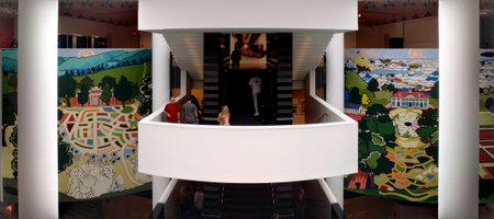 San Francisco - July 30, 2010:  The San Francisco Museum of Modern Art (SFMOMA) grand stair in the museumâs Haas Atrium.  Panoramicのeditorial素材
