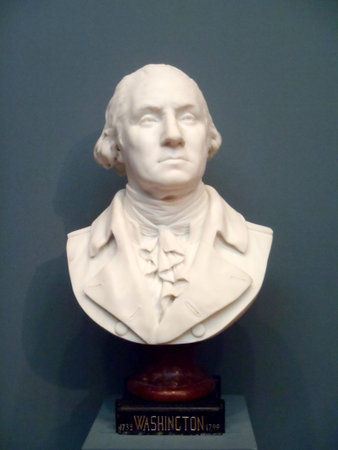 San Francisco - September 23, 2010:  Bust of USA first president George Washington at De Young Museum, California, USA.のeditorial素材