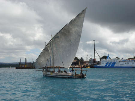Dhow sailing in Zanzibarの写真素材
