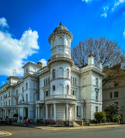 England, United Kingdom, April 17th 2023, view of a building in the Royal Borough of Kensington and Chelseaの写真素材