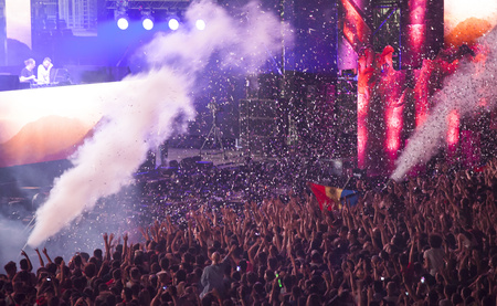 Cluj-Napoca, ROMANIA - AUGUST 3, 2015: Crowd having fun during a live concert at Untold Festival in the European Youth Capital city of Cluj Napocaのeditorial素材